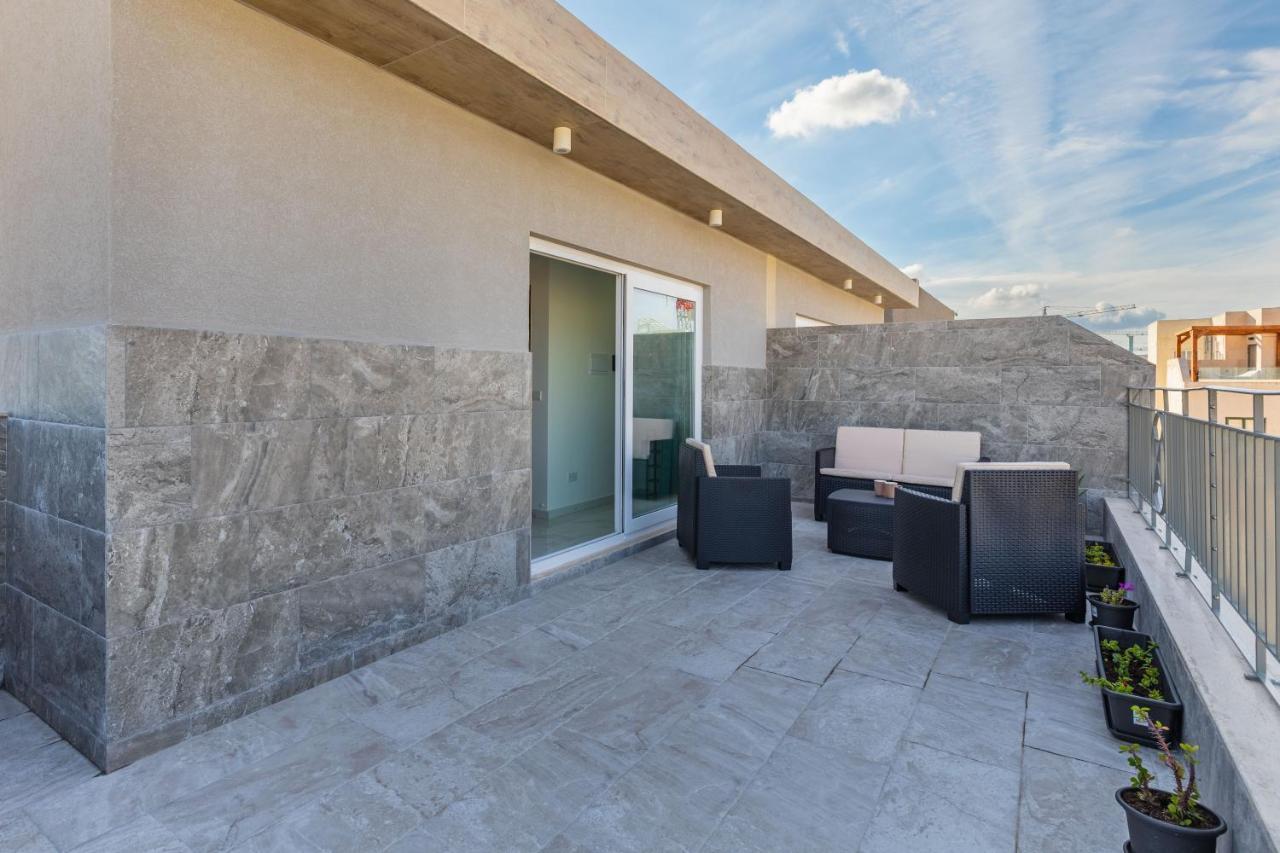 Terrace View- A Charming Two Bedrooms Penthouse Ac-Wifi Msida Exterior photo