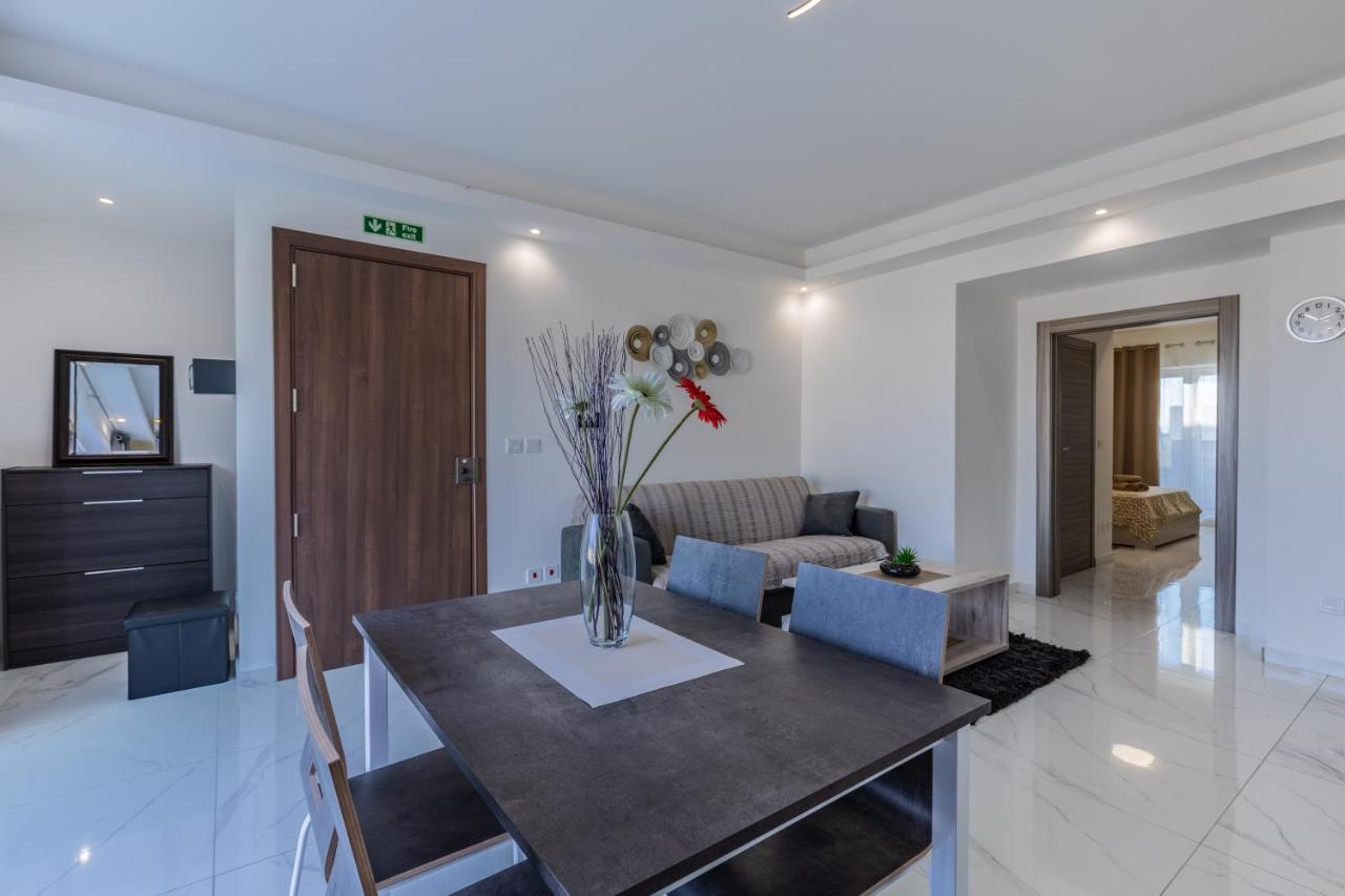 Terrace View- A Charming Two Bedrooms Penthouse Ac-Wifi Msida Exterior photo