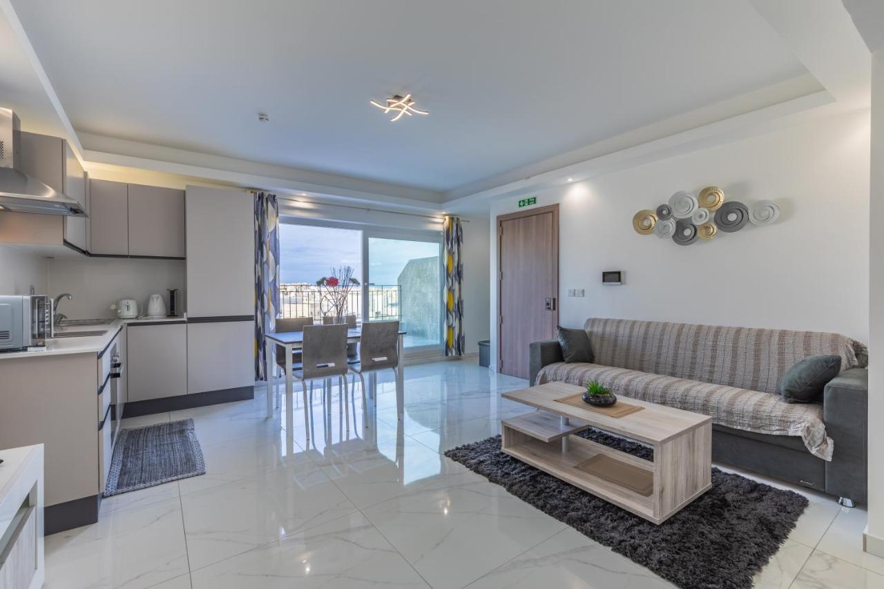 Terrace View - A Stylish Two Bedrooms Penthouse Ac-Wifi Msida Exterior photo