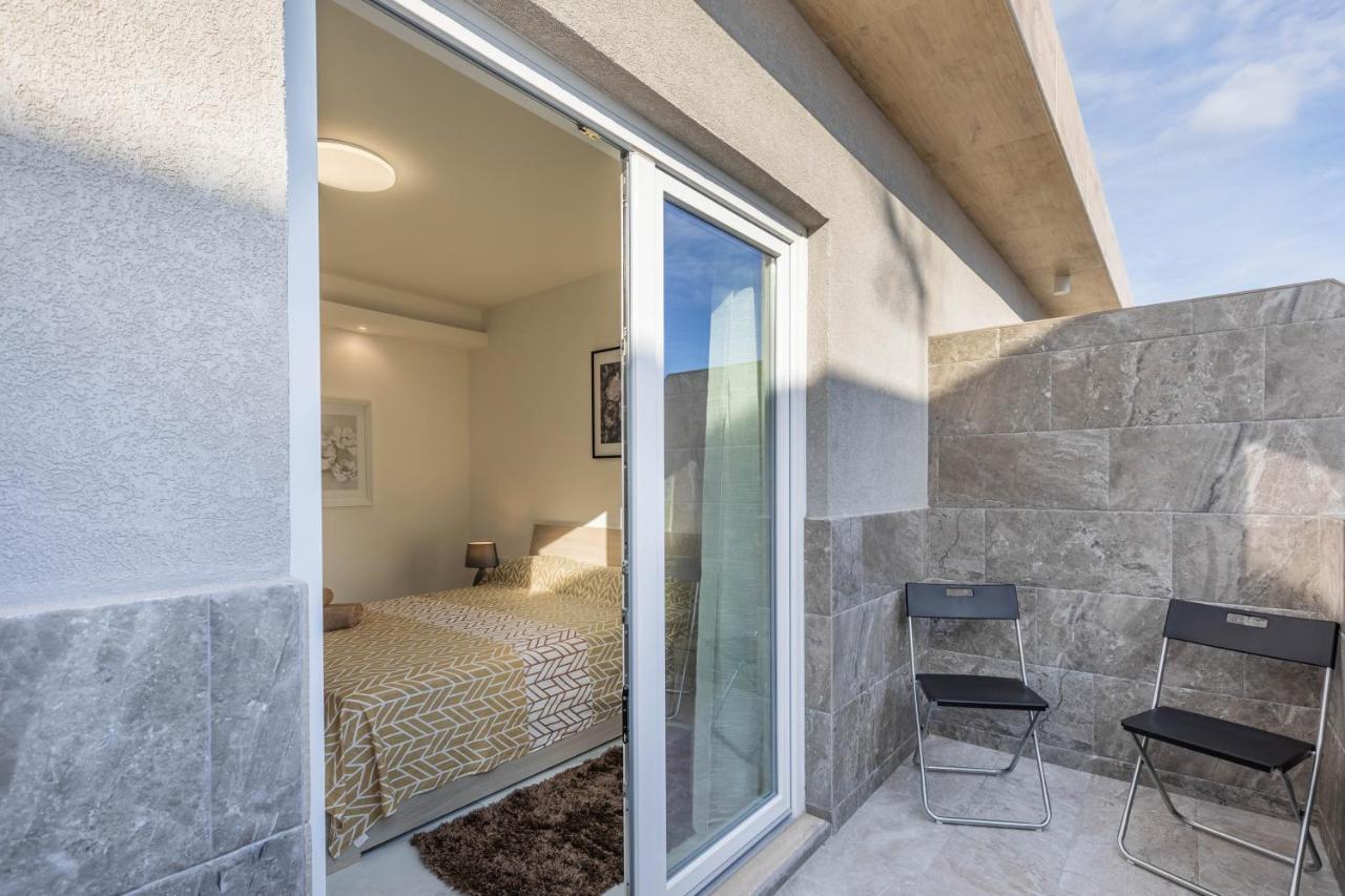 Terrace View - A Stylish Two Bedrooms Penthouse Ac-Wifi Msida Exterior photo